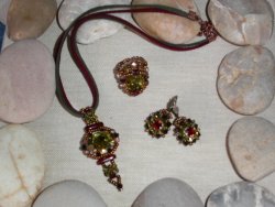 Pendentif Soleil vert, Bague Dame de Pique et BO Lima